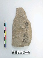 藏品(打製石斧)的圖片